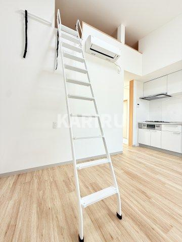 ＬＵＸ　ＳＱＵＡＲＥ　ＳＨＩＭＩＺＵの内装