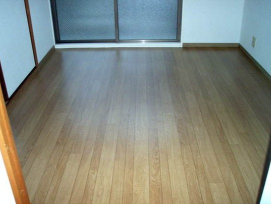 メゾンドールの居間・リビング