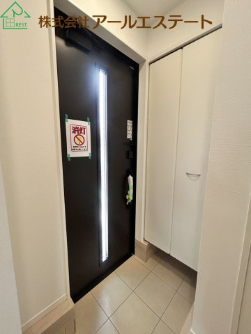 加古川市平岡町新在家 第7　　JR「東加古川駅」徒歩12分の玄関