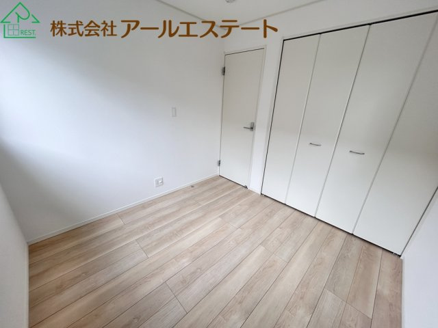 加古川市平岡町新在家 第7　　JR「東加古川駅」徒歩12分の洋室