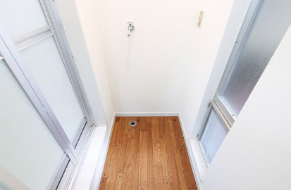 長門石ビレッジ【10,000円キャッシュバック物件】の洗面所|スペースが確保できる洗面所です