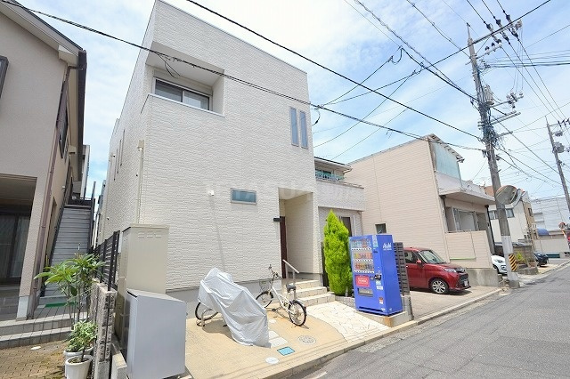 GRANDTIC BIG BIRD IIの外観