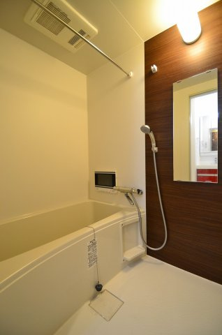 GRANDTIC BIG BIRD IIの浴室