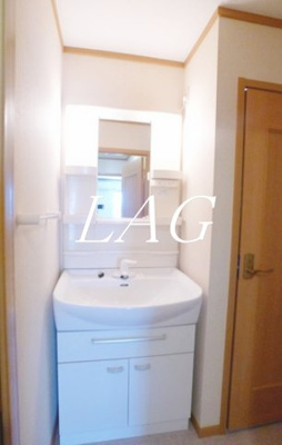 【洗面所】 | マリブコートみさき5 | 洗面台です。