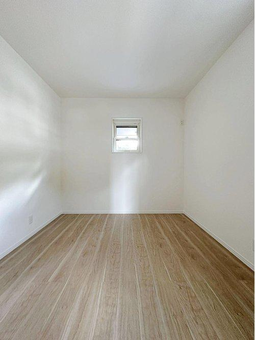 海田町国信2丁目 No.1のその他|5.29帖の洋室☆