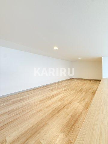 ＬＵＸ　ＳＱＵＡＲＥ　ＳＨＩＭＩＺＵの内装