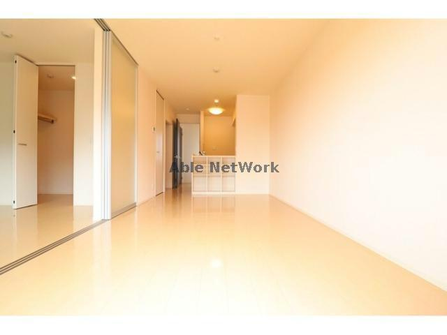 ディアマントAの居間・リビング|LDK１２．３帖