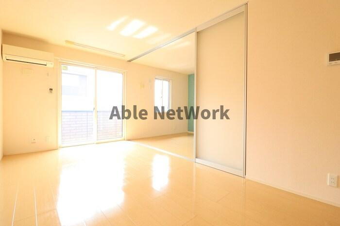 ディアマントAの居間・リビング|広々使える間取り