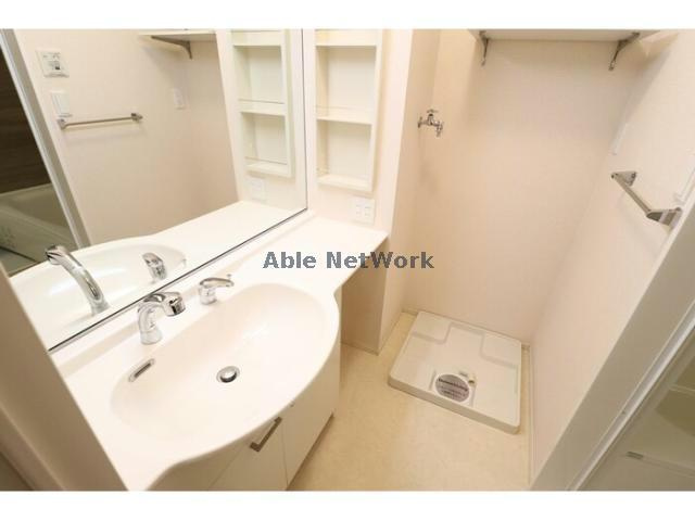 ディアマントAの洗面所|ワイドカウンター洗髪洗面化粧台