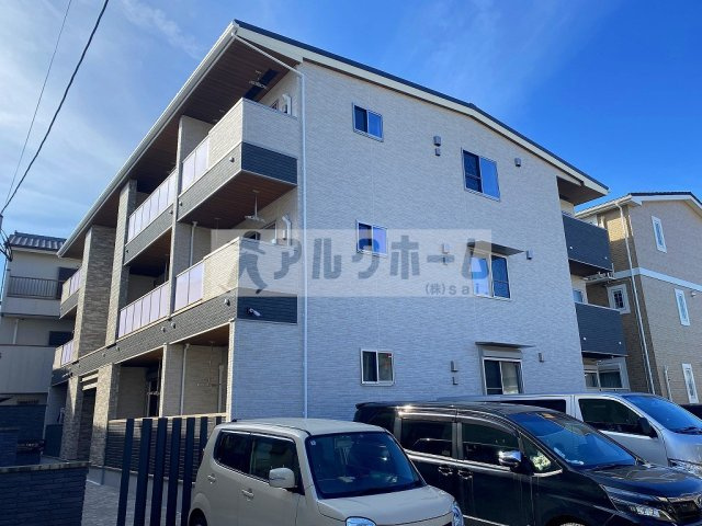 ウォーム八尾木