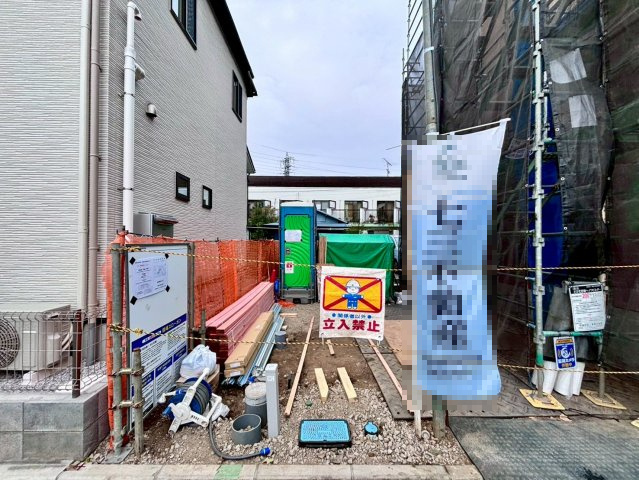 桶川市泉1丁目3期　新築戸建　ブルーミング01の駐車場