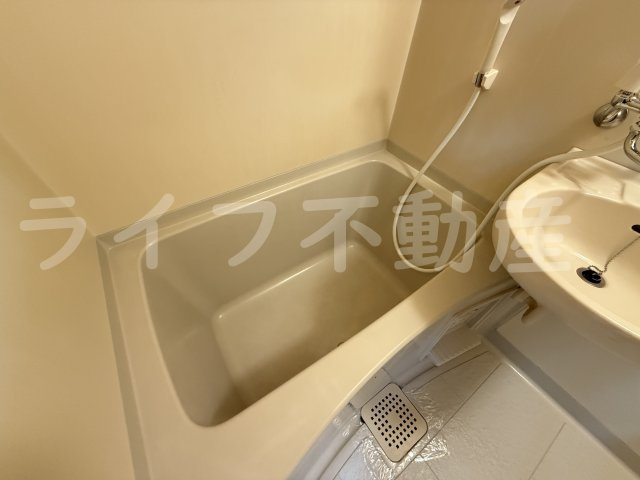 コーポ司Ⅱ　の浴室|ゆったり過ごせるお風呂です