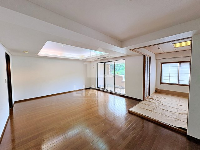 エイトバレー浄水　平尾小学校区の居間・リビング|エイトバレー浄水