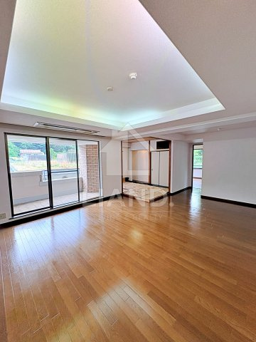 エイトバレー浄水　平尾小学校区の居間・リビング|エイトバレー浄水