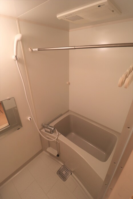 プレミール　B棟の浴室