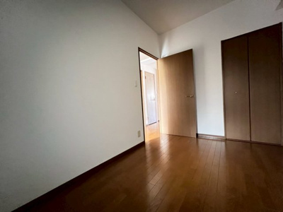 【洋室】 | ラウンドスクエア吹田青葉丘