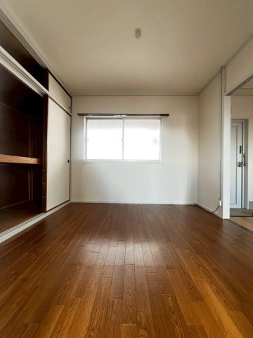 大池玉木ビルの居間・リビング