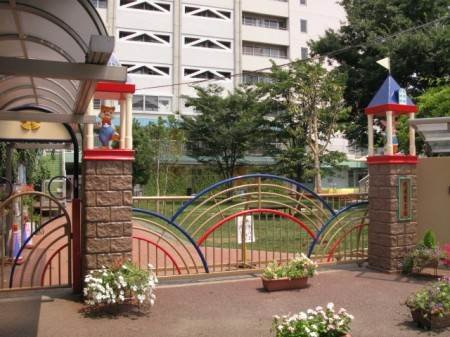 ドリームメゾンの周辺