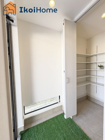 明石市魚住町錦が丘3丁目　B号棟　新築戸建のその他|【ホームページに現地動画掲載中】●年中無休：当日予約可●ベビーカー等も楽々置ける土間収納も完備！