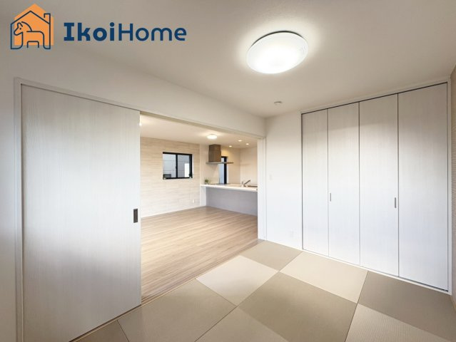 明石市魚住町錦が丘3丁目　B号棟　新築戸建の子供部屋|【ホームページに現地動画掲載中】●年中無休：当日予約可●収納スペース完備の便利な5.5帖の和室です