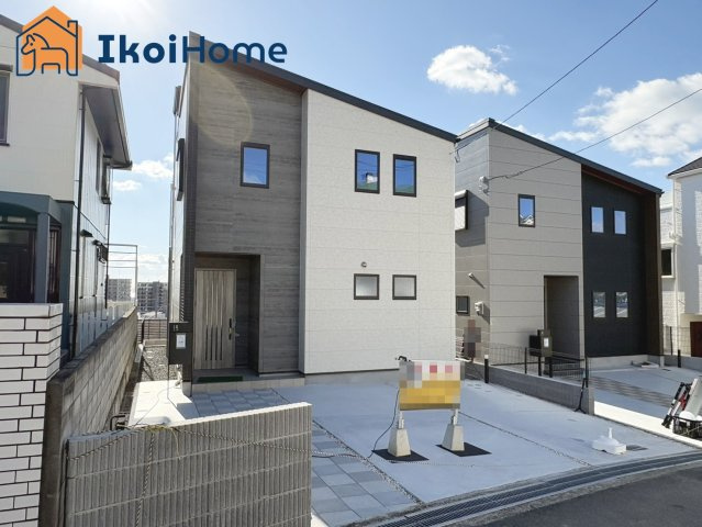 明石市魚住町錦が丘3丁目　B号棟　新築戸建のエントランス|【ホームページに現地動画掲載中】●年中無休：当日予約可●弊社は契約前に新築戸建の住宅診断が無料です！
