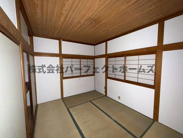 尊延寺戸建　賃貸の和室|い草の香りが落ち着く素敵な和室です