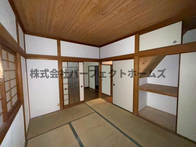 尊延寺戸建　賃貸の和室|フローリングだけでなく、和室もあります