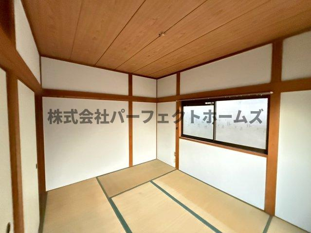 尊延寺戸建　賃貸の和室|きれいな和室です