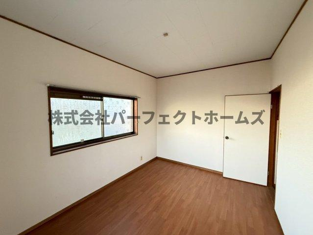 尊延寺戸建　賃貸の洋室|ゆったりした洋室です