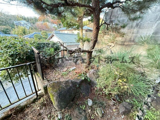 尊延寺戸建　賃貸の庭|お庭が付いています