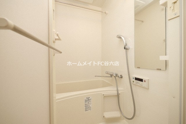 【浴室】 | コンフォリア江坂広芝町