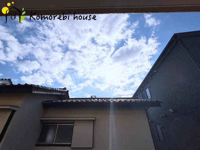 リバーコープ三橋の展望|バルコニーから青い空が見えます