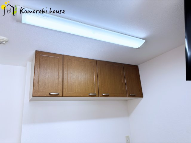 リバーコープ三橋の収納|キッチン背面上部にも収納がございます