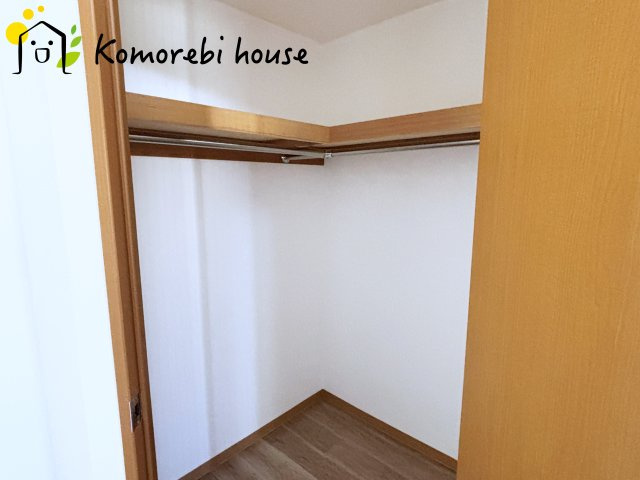 リバーコープ三橋の収納|6.1帖の洋室にはウォークインクローゼットがございます