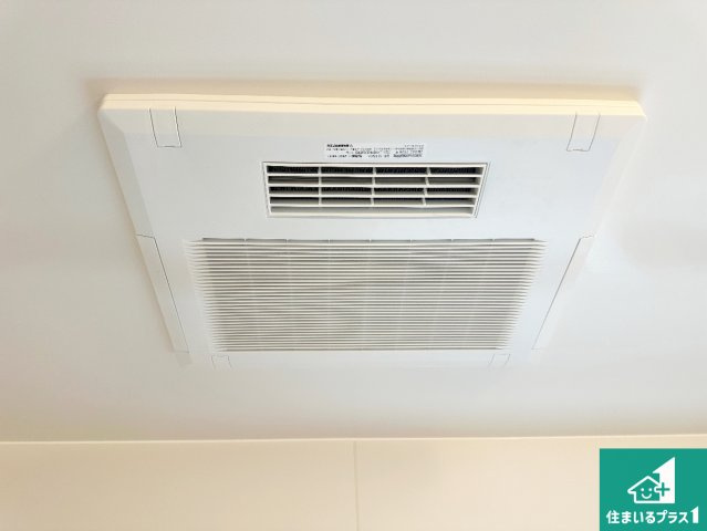 神戸市西区竹の台　第5期　新築一戸建ての冷暖房・空調設備|四季を通して快適なバスライフをお手伝いする浴室暖房乾燥機！浴室の乾燥・暖房・涼風・換気はもちろん、２４時間換気にも対応！