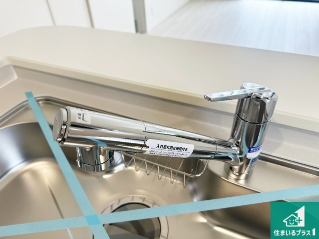 神戸市西区竹の台　第5期　新築一戸建ての設備|食事後の一仕事、食器洗いをボタン一つでお任せできちゃいます！場所を取らないビルトイン式なので、お料理スペースもしっかり確保！