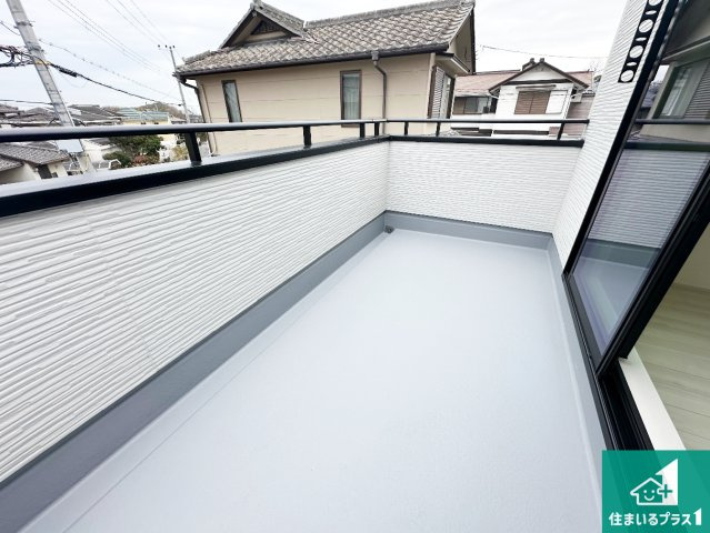 神戸市西区竹の台　第5期　新築一戸建てのバルコニー|ワイドバルコニーは洗濯物を干すスペースが広いのでご家族が多くても安心！