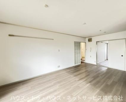 アネックス南柏の居間・リビング