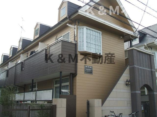 リリックハウス