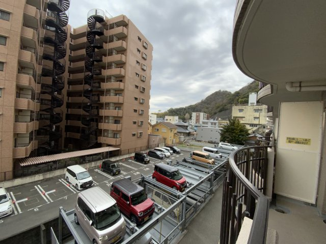 朝日プラザメルクマール眉山東の展望