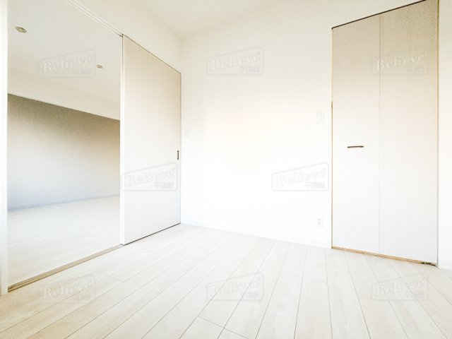 Mys Casetta Kurumeの寝室|ウォークインクローゼット付きの寝室です☆