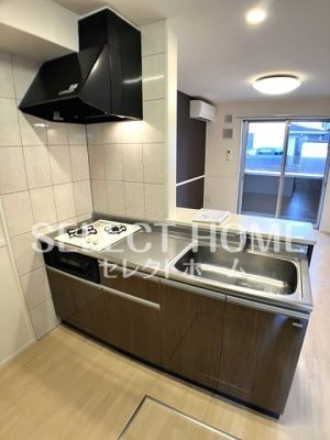 【キッチン】 | ファミリーレジデンス | キッチンです