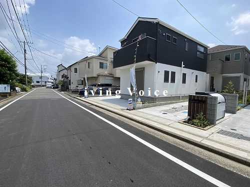 【前面道路含む現地写真】 | 【仲介手数料０円】茅ヶ崎市柳島1期　新築一戸建て　1号棟　全2棟 | 茅ヶ崎市柳島1期　新築一戸建て　全2棟