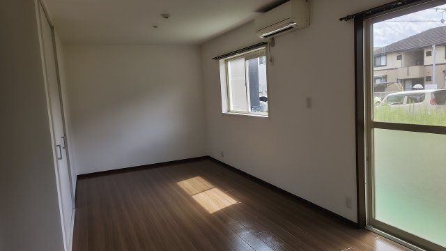 パセオ住吉の居間・リビング