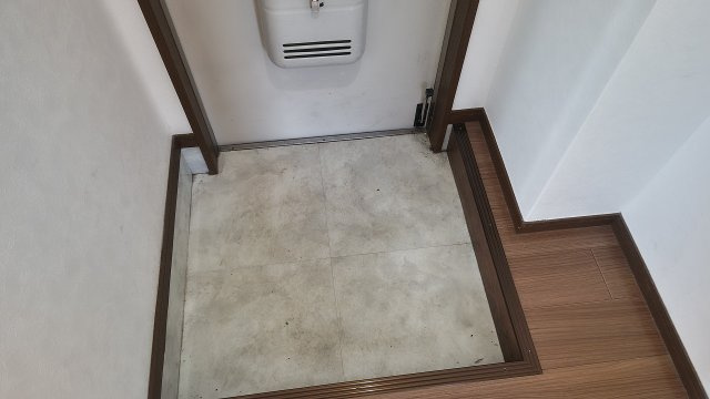 パセオ住吉の玄関