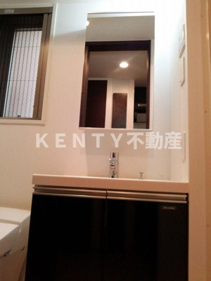 【洗面所】 | ライズコート大森町 | スペースが確保できる洗面所です