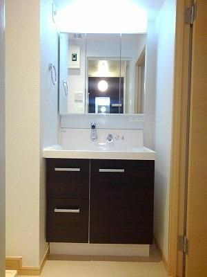 フェスタ元浅草の洗面所