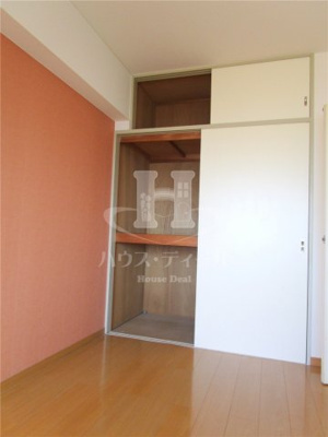 【収納】 | メゾングランルマーニュ | ちょっとした収納スペースも充実しています