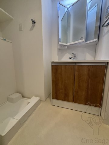 スプランディッド新大阪VIの洗面所