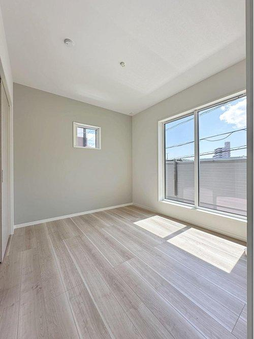 安佐南区八木9丁目の洋室|5.2帖の洋室☆